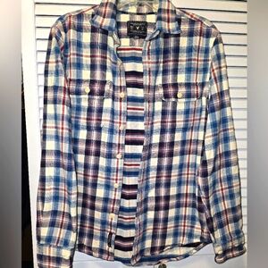Men's American Eagle button-up flannel shirt